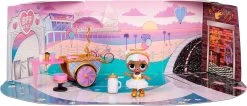 MGA L.O.L. Surprise Furniture With Doll - Sweet Boardwalk & Sugar, Serie 4 -Schleich Store mga l o l surprise furniture with doll sweet boardwalk and sugar serie 4 4
